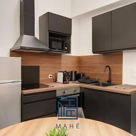 Pepiniere - Loft Renove Avec Parking Appartement *